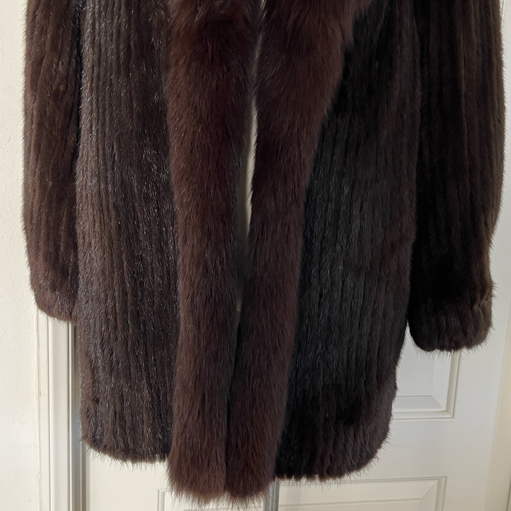 Vintage / Mink~Fox Fur Coat / Luxurious & Stunning - Picture 5 of 16